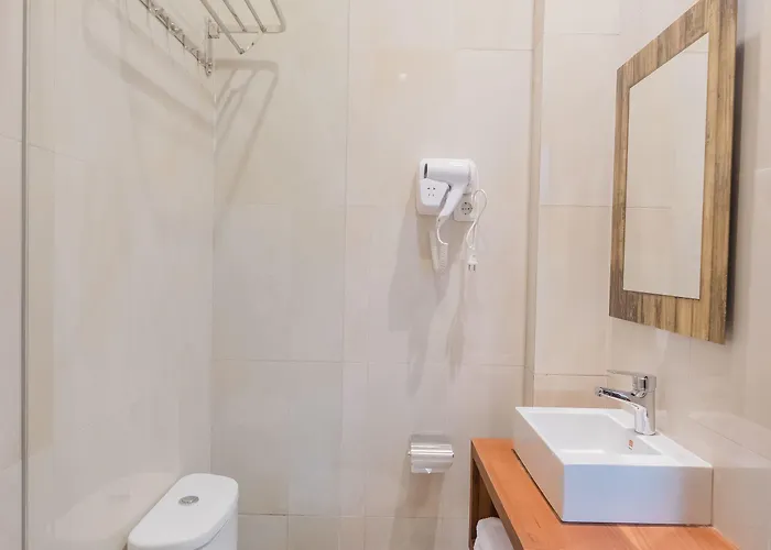 Guest house Caroline 3*